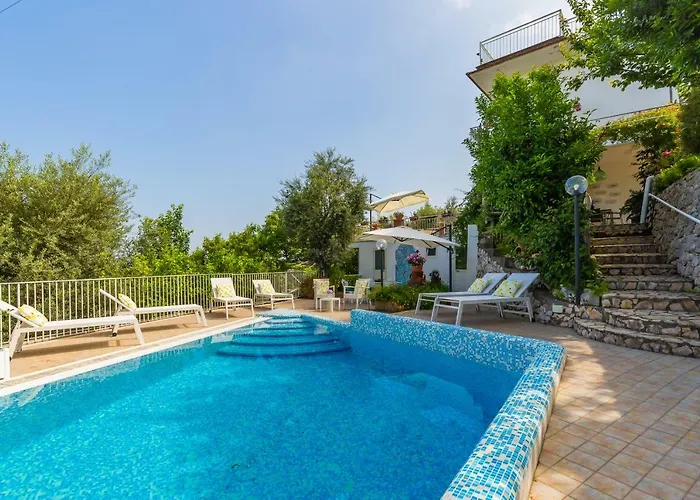 Flats Villa Sorrento