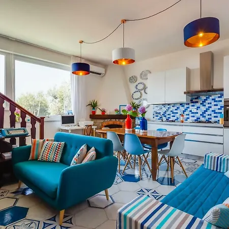 Flats Вілла Сорренто