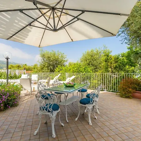 Flats Villa Sorrente